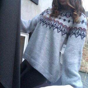 The COMFIEST Grey Sweater - S NWT